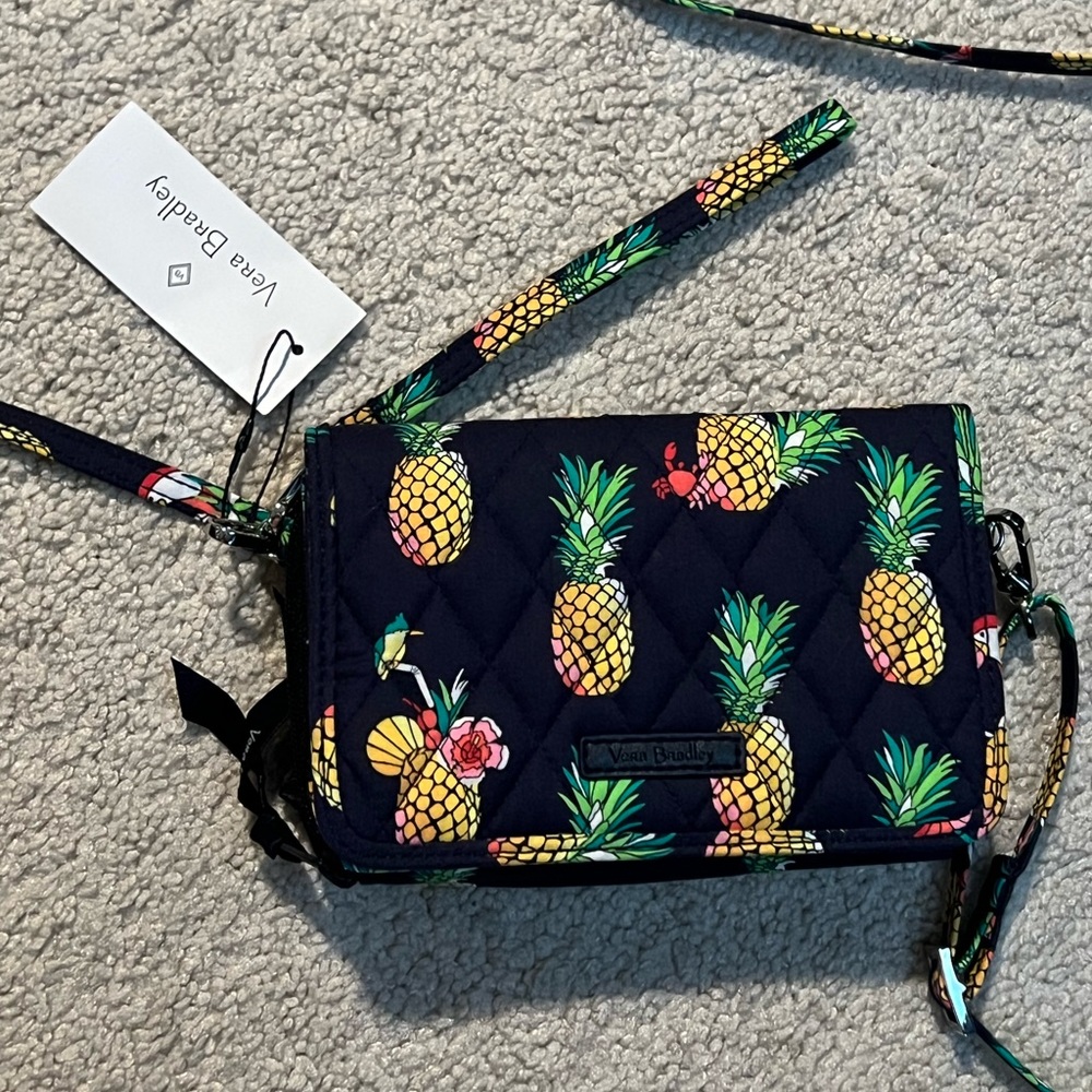 NWT Vera Bradley crossbody (Toucan Party)